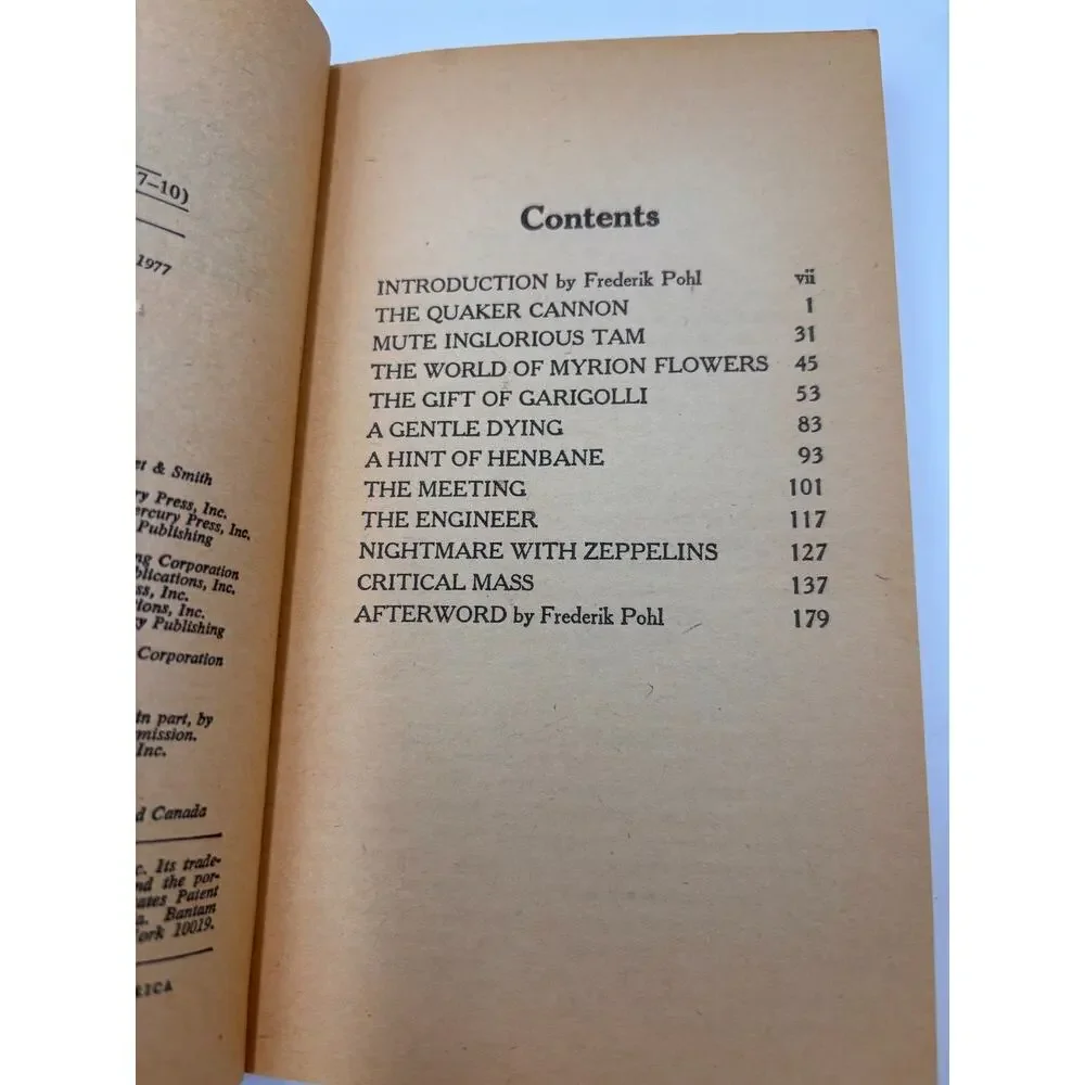 Critical Mass Frederik Pohl Kornbluth Vintage 1977 Sci Fi Short Stories